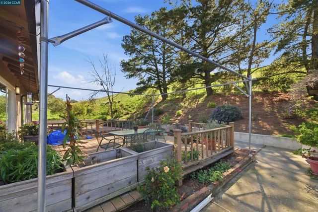 9530 Morgan Territory Rd, Livermore, CA 94551