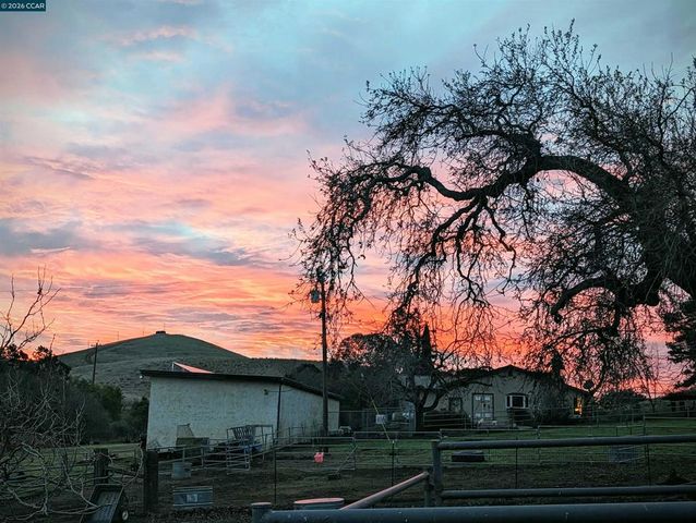 9530 Morgan Territory Rd, Livermore, CA 94551