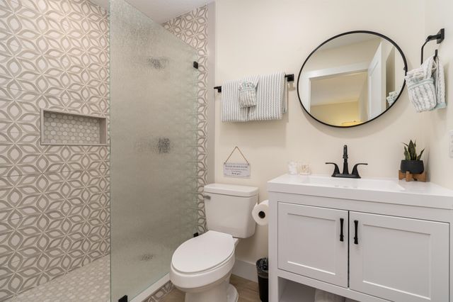 203 E St C, St Augustine, FL 32080