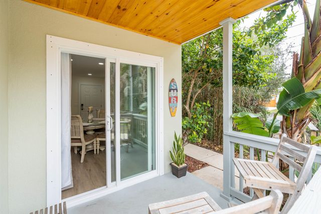 203 E St C, St Augustine, FL 32080