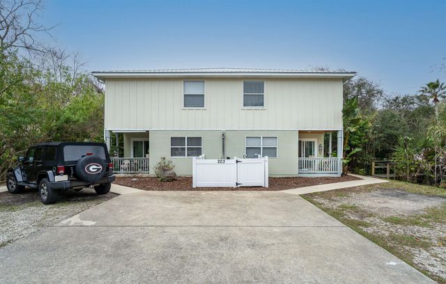 203 E St C, St Augustine, FL 32080