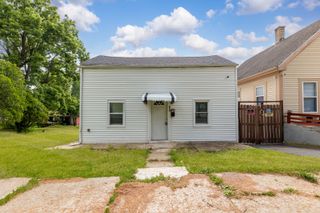 656 Summit Street, Joliet, IL 60435