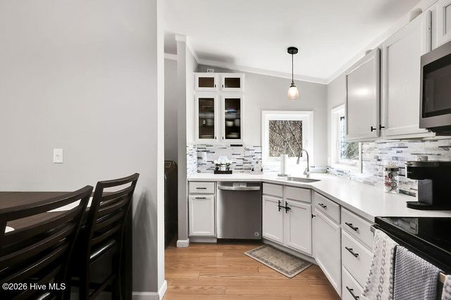 132 Holiday Drive, Hampstead, NC 28443