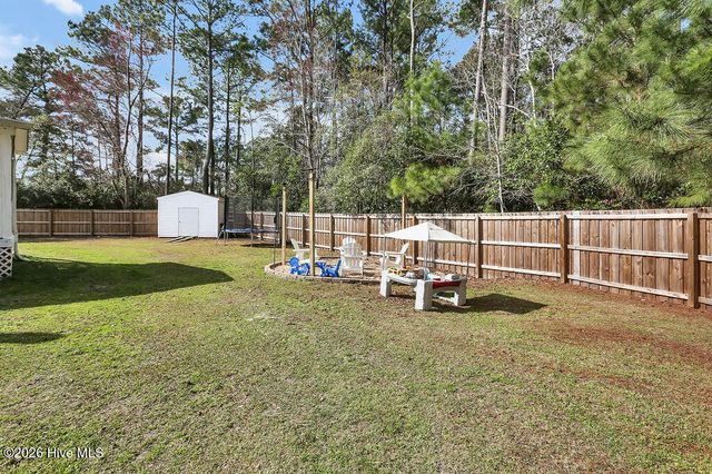 132 Holiday Drive, Hampstead, NC 28443