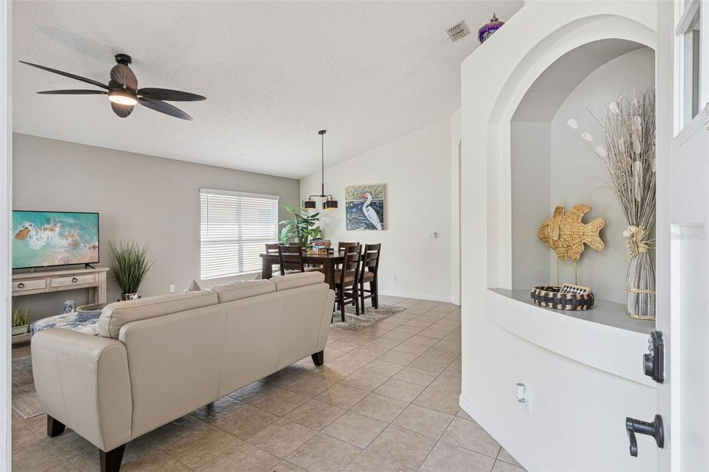 Image 16 of property listing at 138 MADIERA BEACH BOULEVARD, Kissimmee, FL 34746