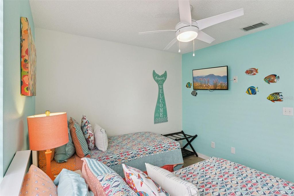 Image 37 of property listing at 138 MADIERA BEACH BOULEVARD, Kissimmee, FL 34746