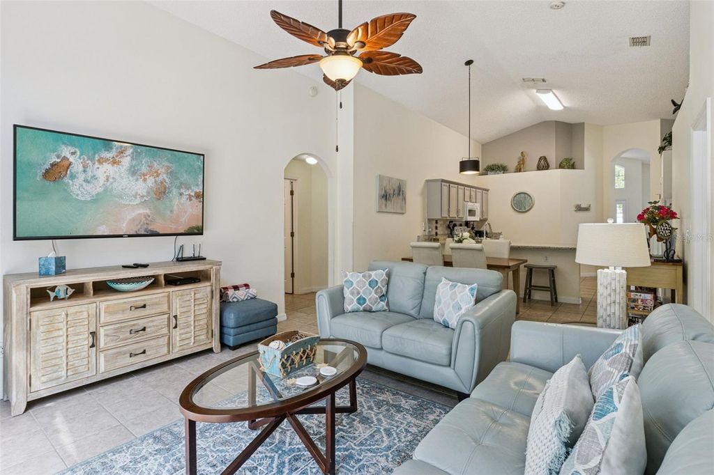 Image 5 of property listing at 138 MADIERA BEACH BOULEVARD, Kissimmee, FL 34746