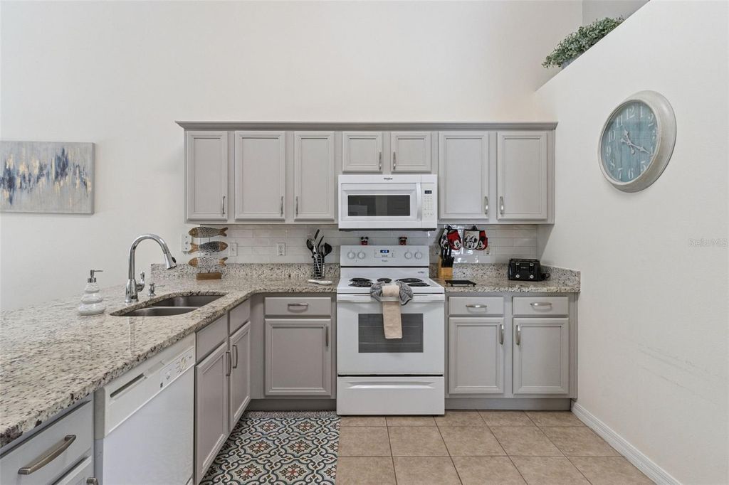 Image 10 of property listing at 138 MADIERA BEACH BOULEVARD, Kissimmee, FL 34746