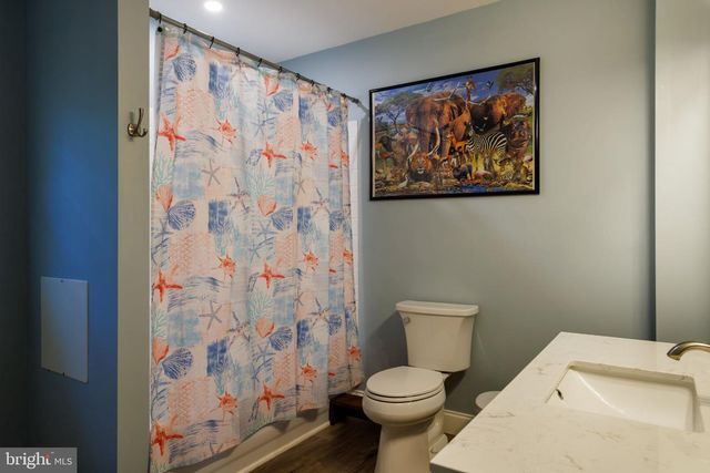 222 ZIMMERMAN AVE, Chesilhurst, NJ 08089