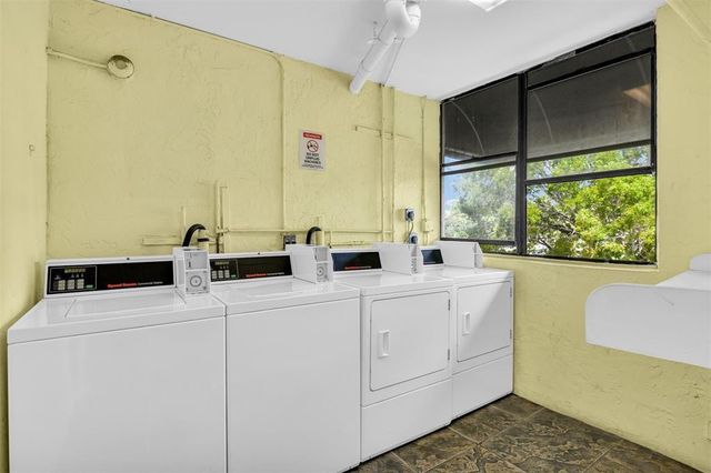 2401 Riverside Drive 212B, Coral Springs, FL 33065