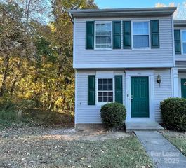 501 Lex Drive, Charlotte, NC 28262