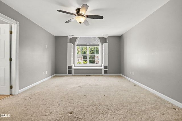 154 Grande Meadow Way, Cary, NC 27513