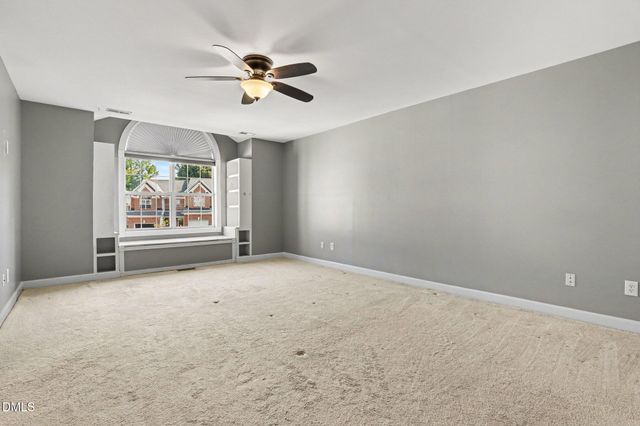 154 Grande Meadow Way, Cary, NC 27513