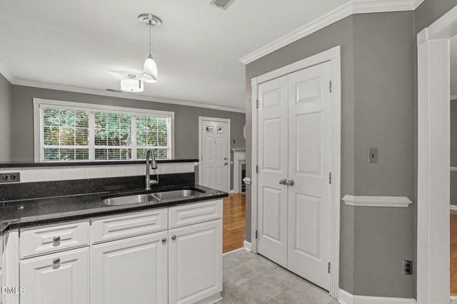 154 Grande Meadow Way, Cary, NC 27513