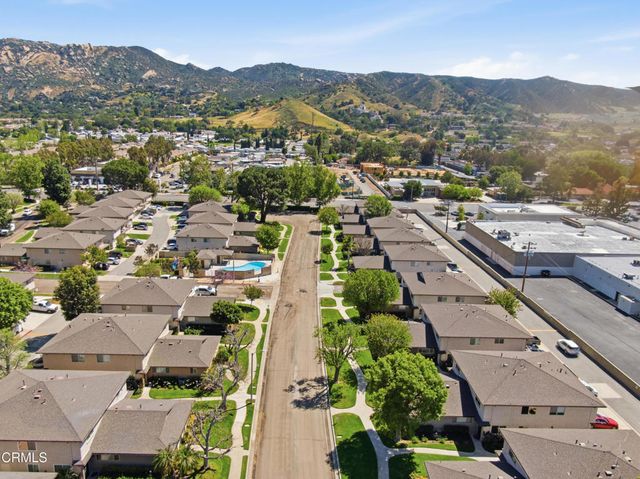 2057 Calle La Sombra 3, Simi Valley, CA 93063