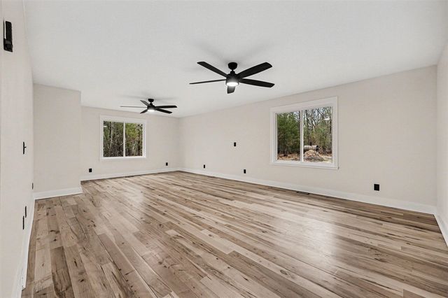 4187 W Mcmillan Road, Muskegon, MI 49445