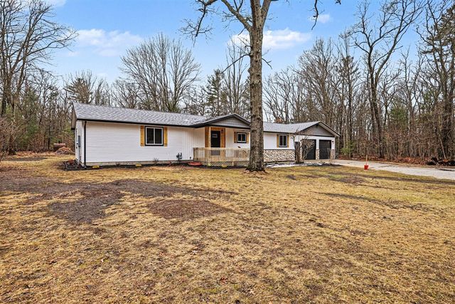 4187 W Mcmillan Road, Muskegon, MI 49445