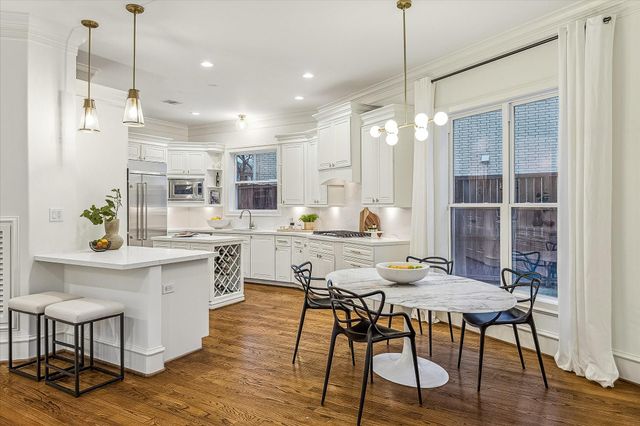 3917 Tennyson Street, West University Place, TX 77005