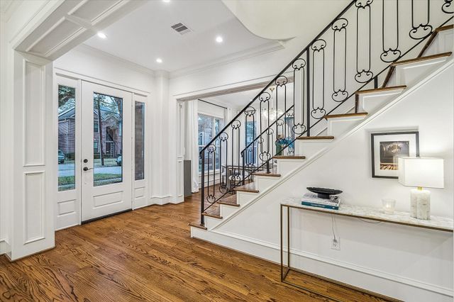 3917 Tennyson Street, West University Place, TX 77005