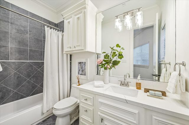 3917 Tennyson Street, West University Place, TX 77005