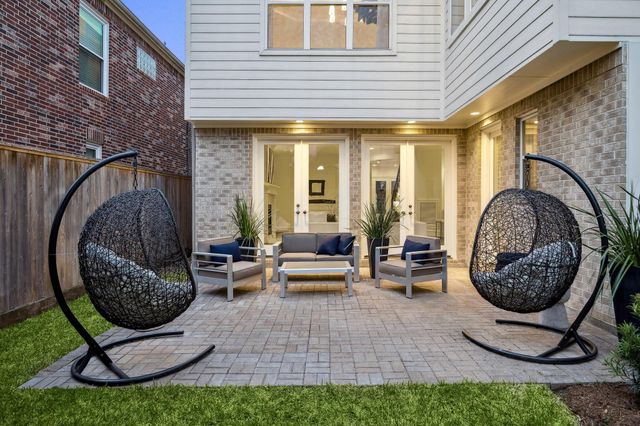 3917 Tennyson Street, West University Place, TX 77005