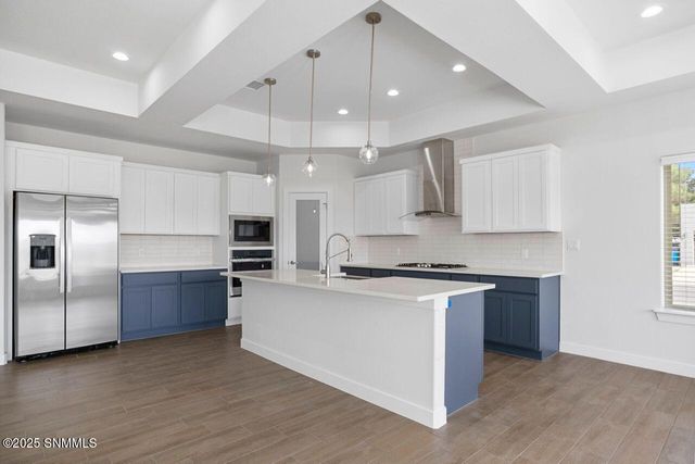 2093 Santa Isabella Street, Sunland Park, NM 88063