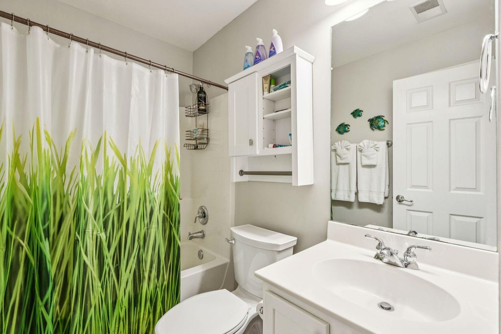 Image 20 of property listing at 1466 Hamlin Park Circle, Mount Pleasant, SC 29466