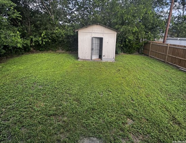 563 N SAN HORACIO AVE, San Antonio, TX 78228
