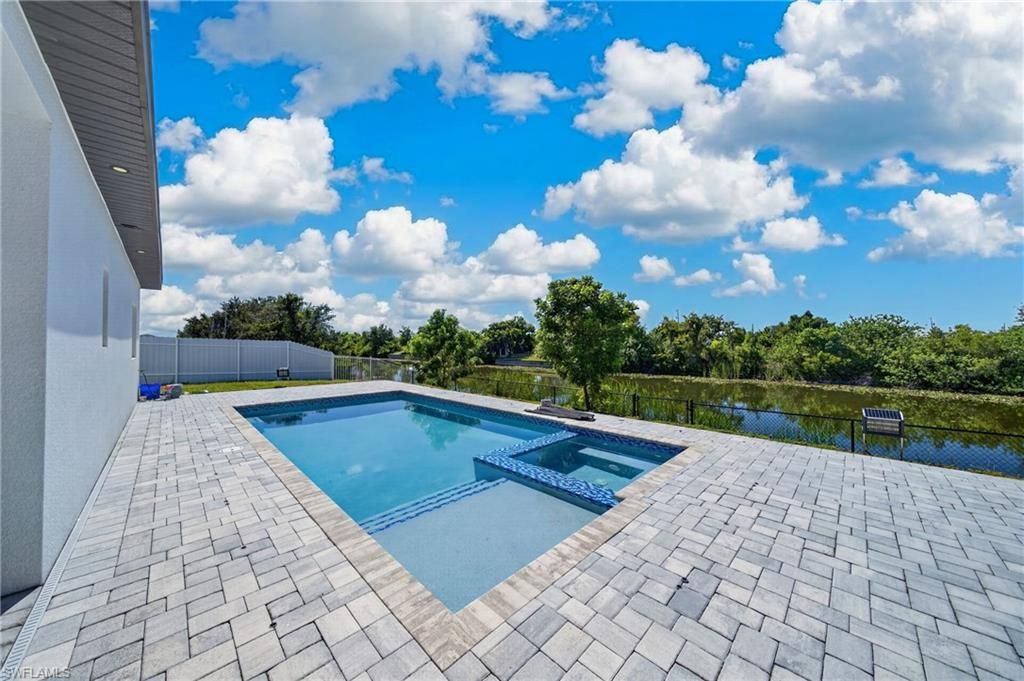 434 NW 6th ST, CAPE CORAL, FL 33993 — photo 2