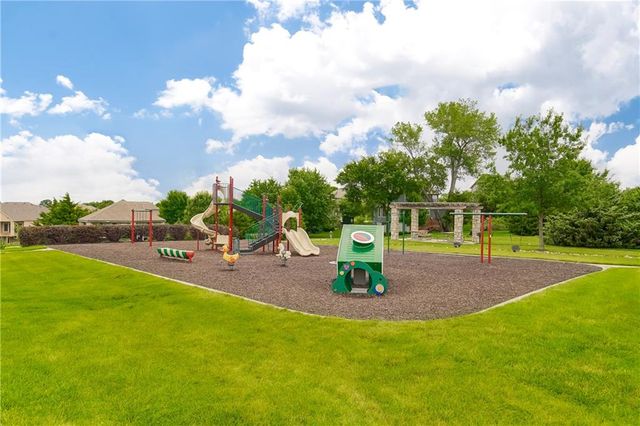 12496 S Barth Road, Olathe, KS 66061