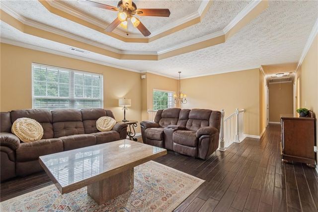 4718 Middleboro Lane, Gainesville, GA 30506