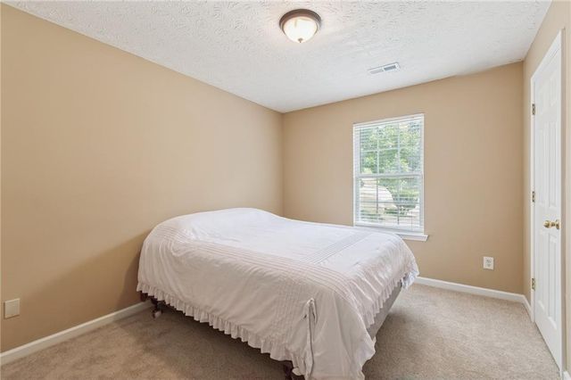 4718 Middleboro Lane, Gainesville, GA 30506