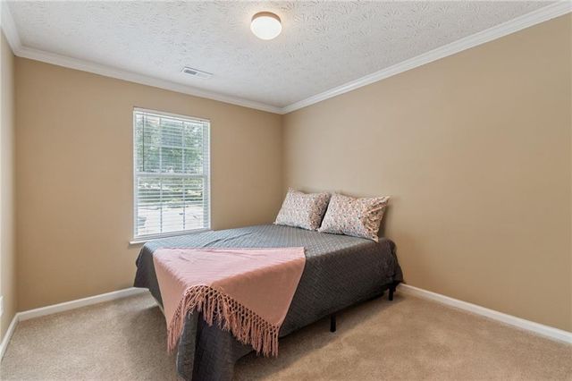 4718 Middleboro Lane, Gainesville, GA 30506
