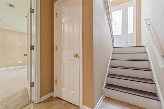 4718 Middleboro Lane, Gainesville, GA 30506