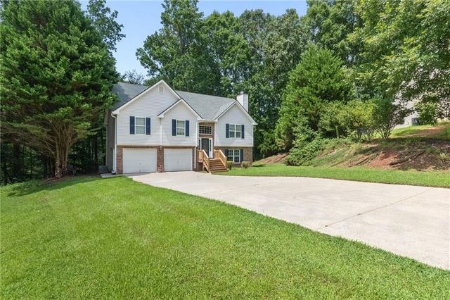 4718 Middleboro Lane, Gainesville, GA 30506