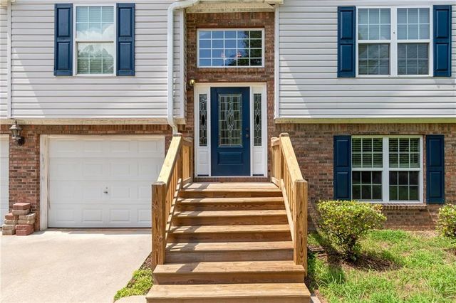 4718 Middleboro Lane, Gainesville, GA 30506