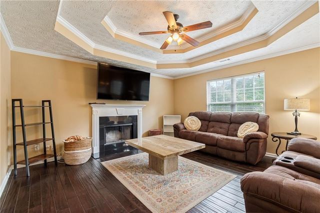 4718 Middleboro Lane, Gainesville, GA 30506