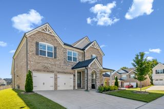 215 Heartland Dr, Mount Juliet, TN 37122