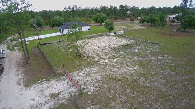 7932 3rd TER, Labelle, FL 33935