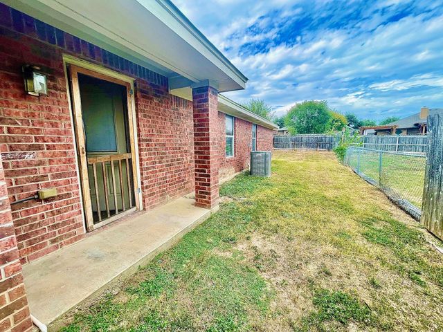 5018 205 LOOP B, Temple, TX 76502