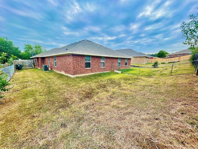 5018 205 LOOP B, Temple, TX 76502