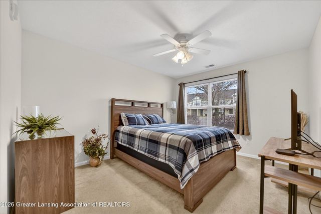 12948 Townsend 611, Grand Ledge, MI 48837