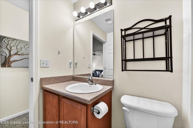 12948 Townsend 611, Grand Ledge, MI 48837