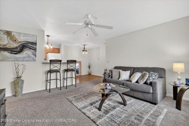 12948 Townsend 611, Grand Ledge, MI 48837