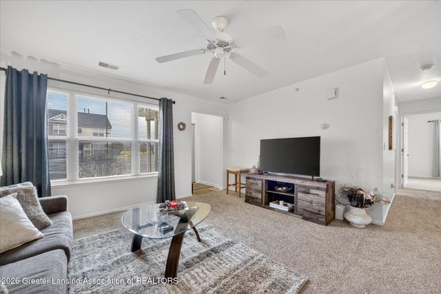 12948 Townsend 611, Grand Ledge, MI 48837