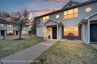 12948 Townsend 611, Grand Ledge, MI 48837