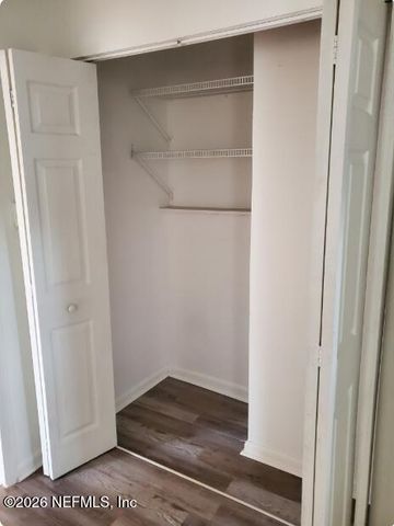 905 ETHAN ALLEN Street, Jacksonville, FL 32208