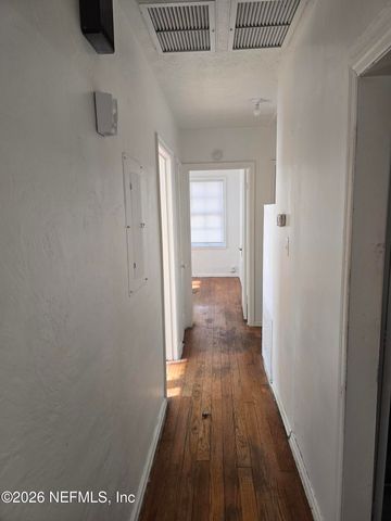 905 ETHAN ALLEN Street, Jacksonville, FL 32208