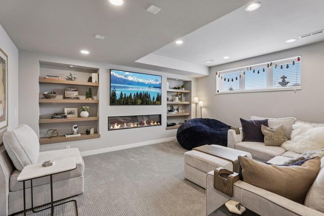 602 Windy Willow Road, Verona, WI 53593