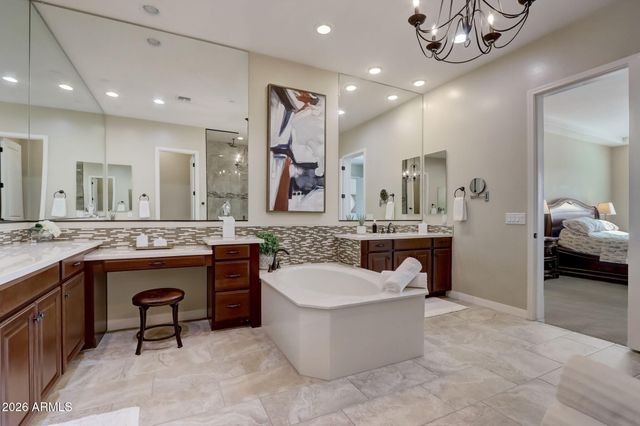 18435 W HEATHERBRAE Drive, Goodyear, AZ 85395